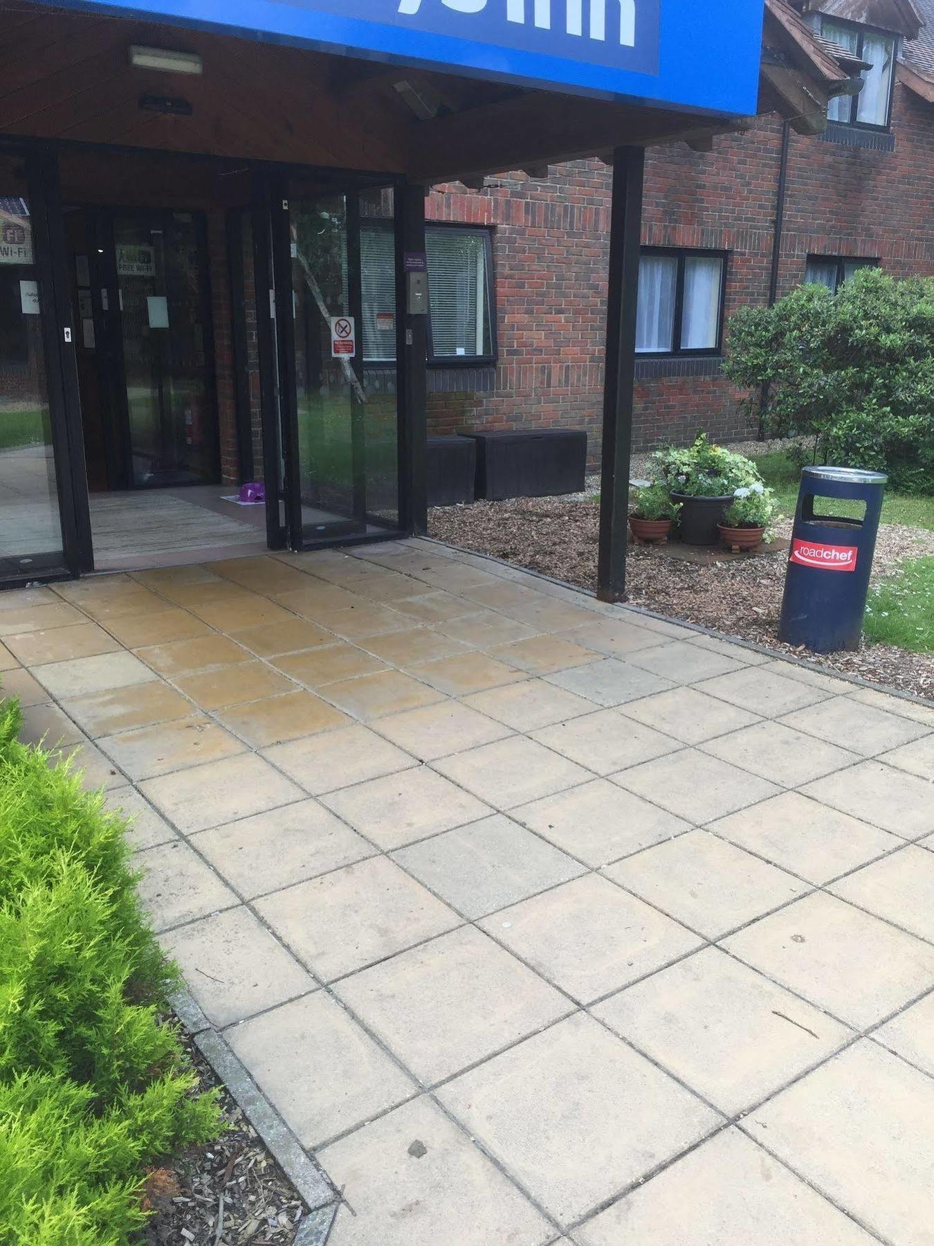 Days Inn Maidstone Extérieur photo